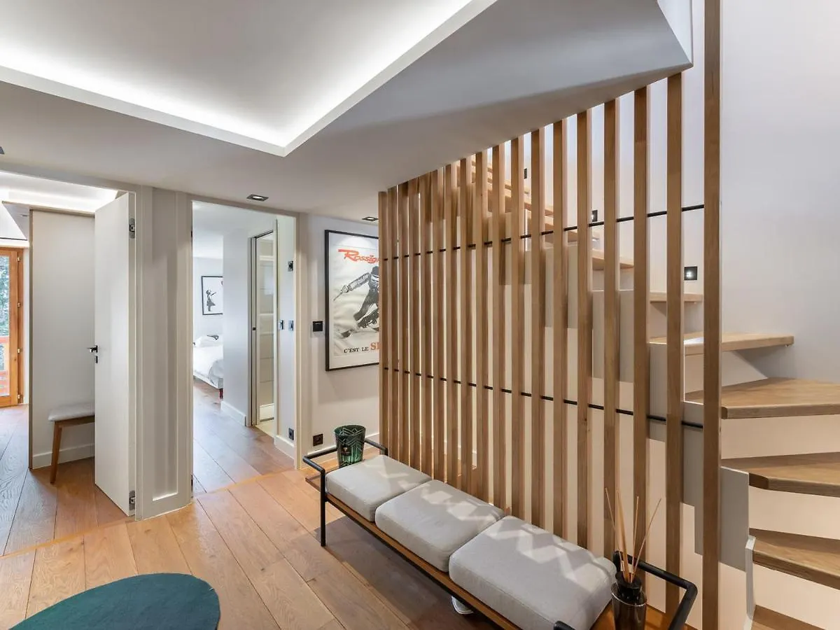 Triplex De Charme Avec Cheminee, Balcon Et Parking A Courchevel Chenus, Proche Des Pistes - Fr-1-564-90 Apartment